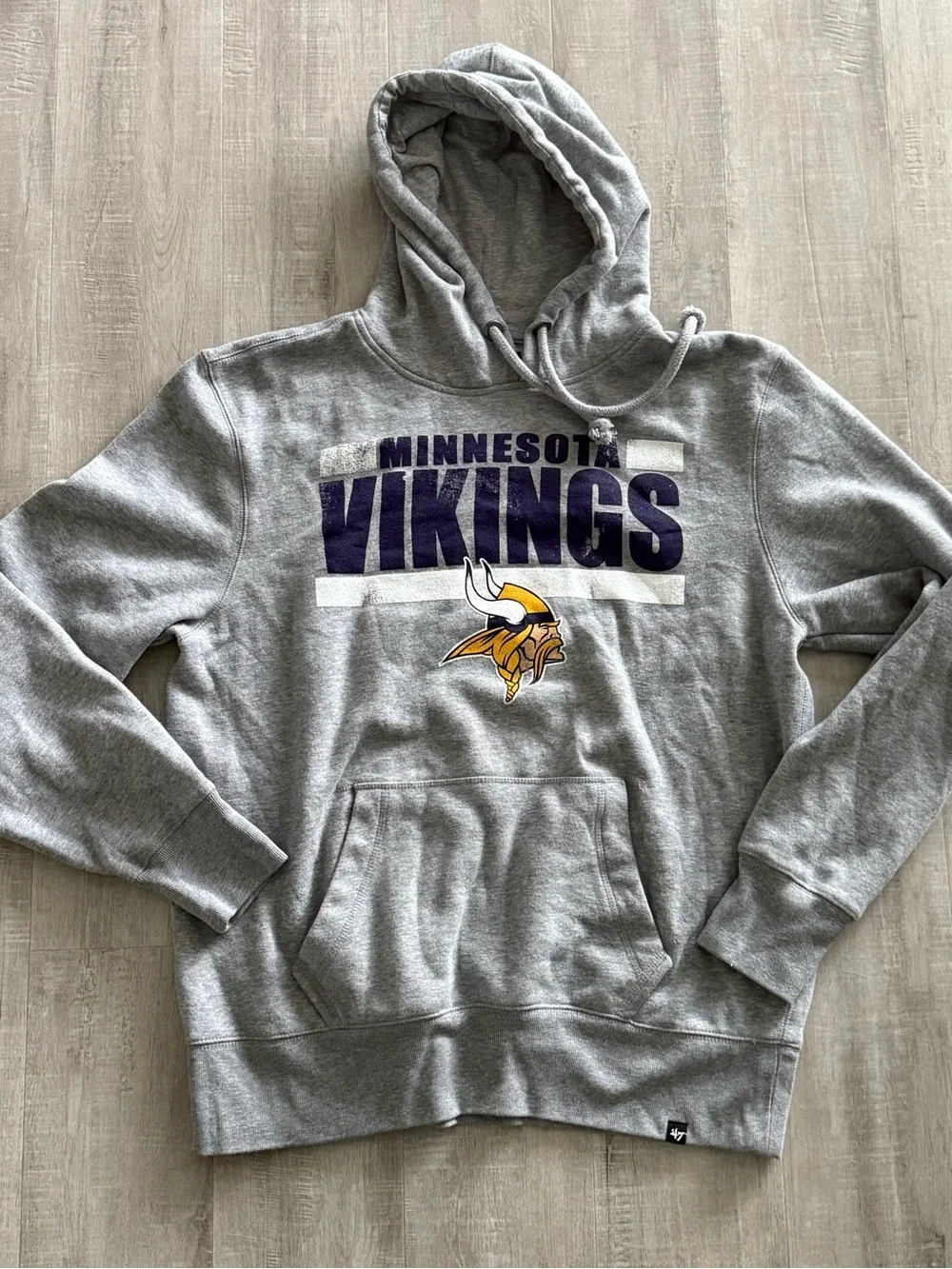 ‘47 Minnesota Vikings Men’s Gray Hooded Sweatshirt, large